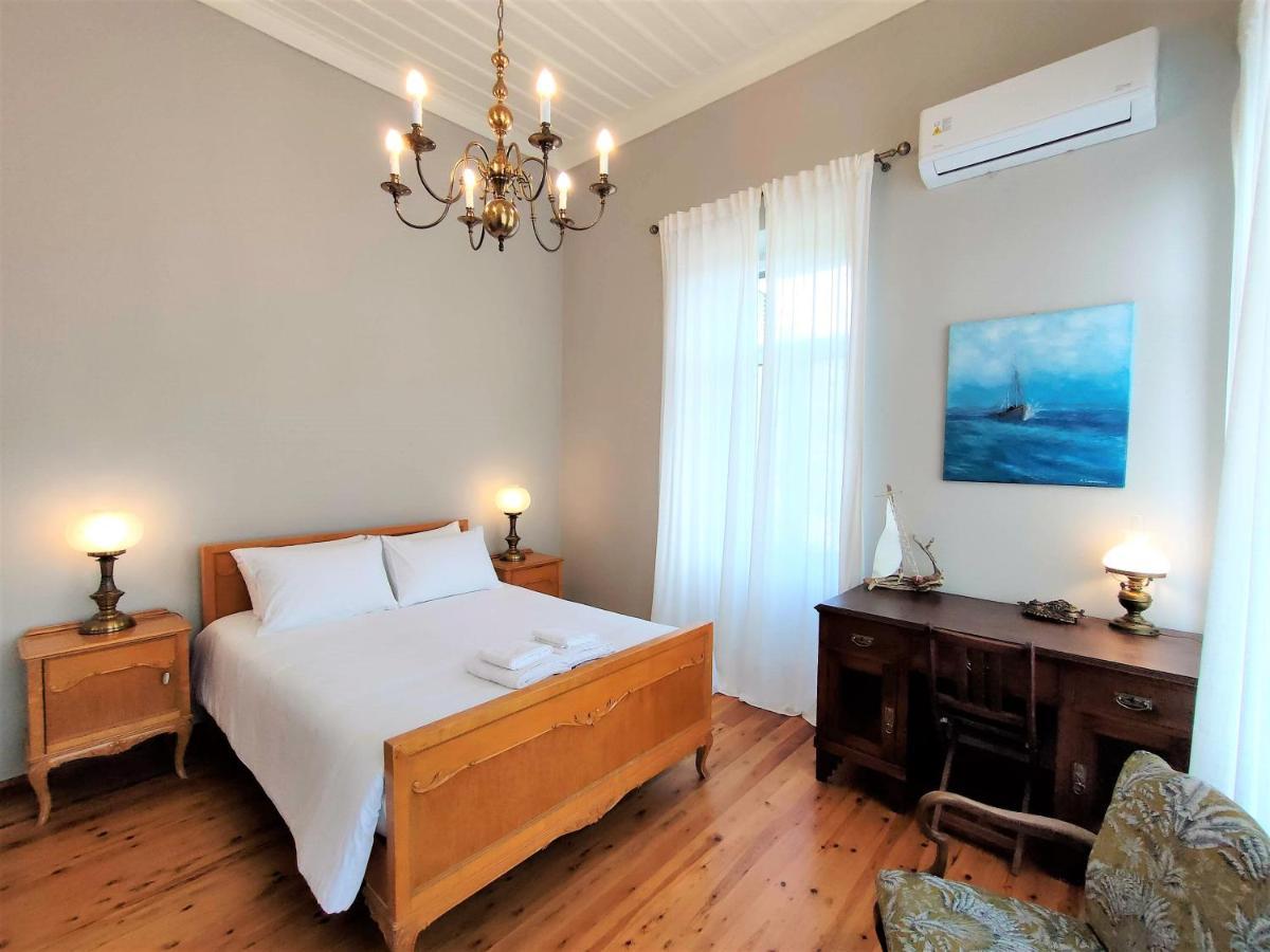 Spiti Sea View Neoclassical House In Stenies Exterior photo